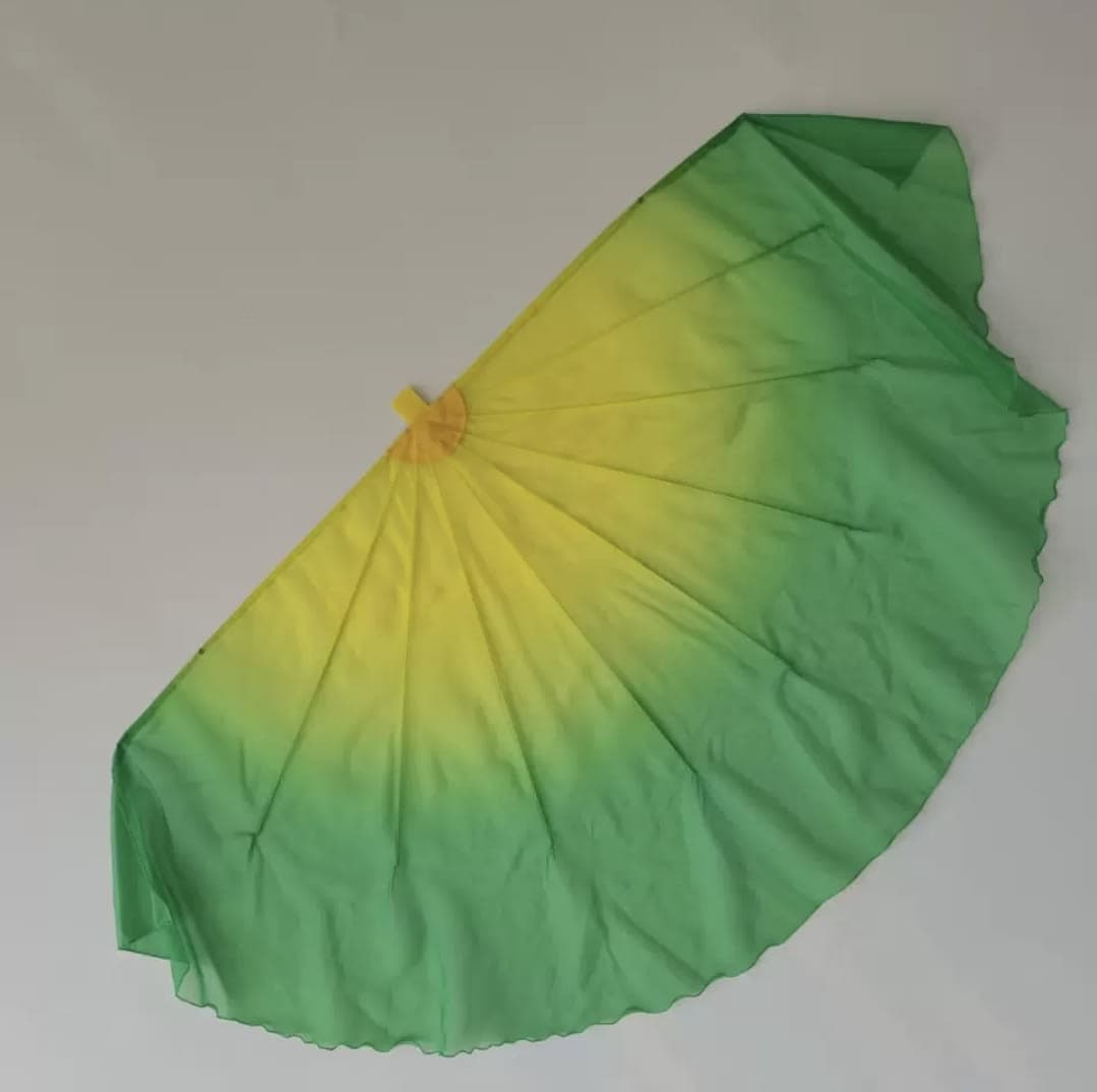 Quạt xương cá xanh lá